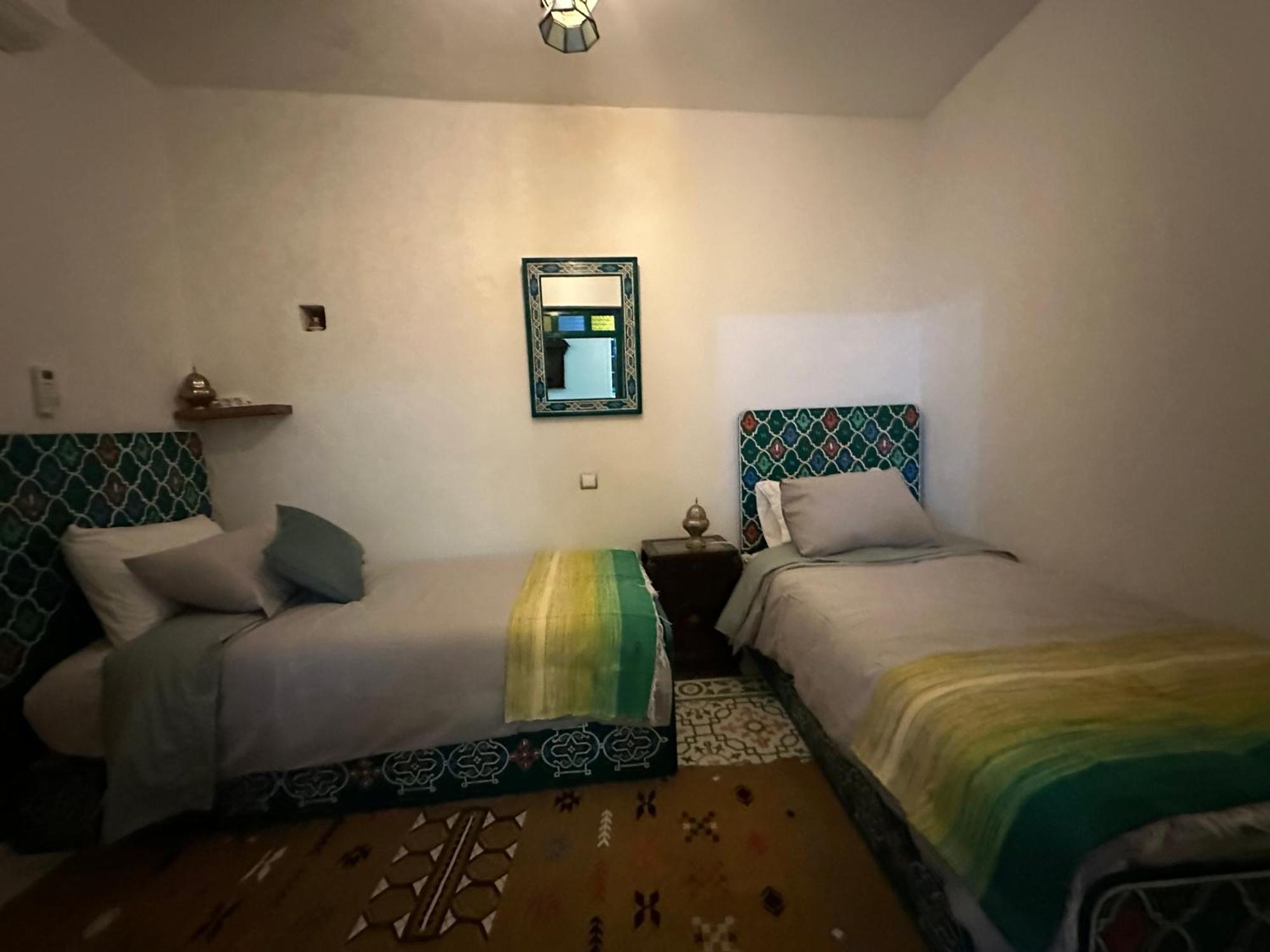 Dar Al Mansoura Riad Chefchaouen Luaran gambar
