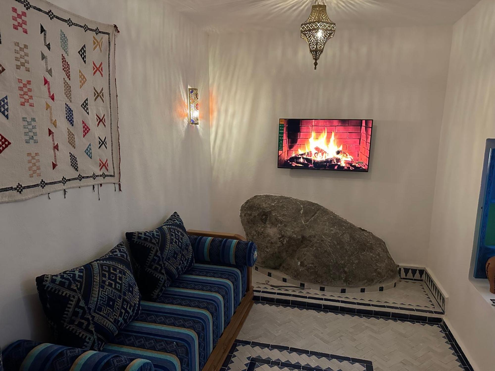 Dar Al Mansoura Riad Chefchaouen Luaran gambar