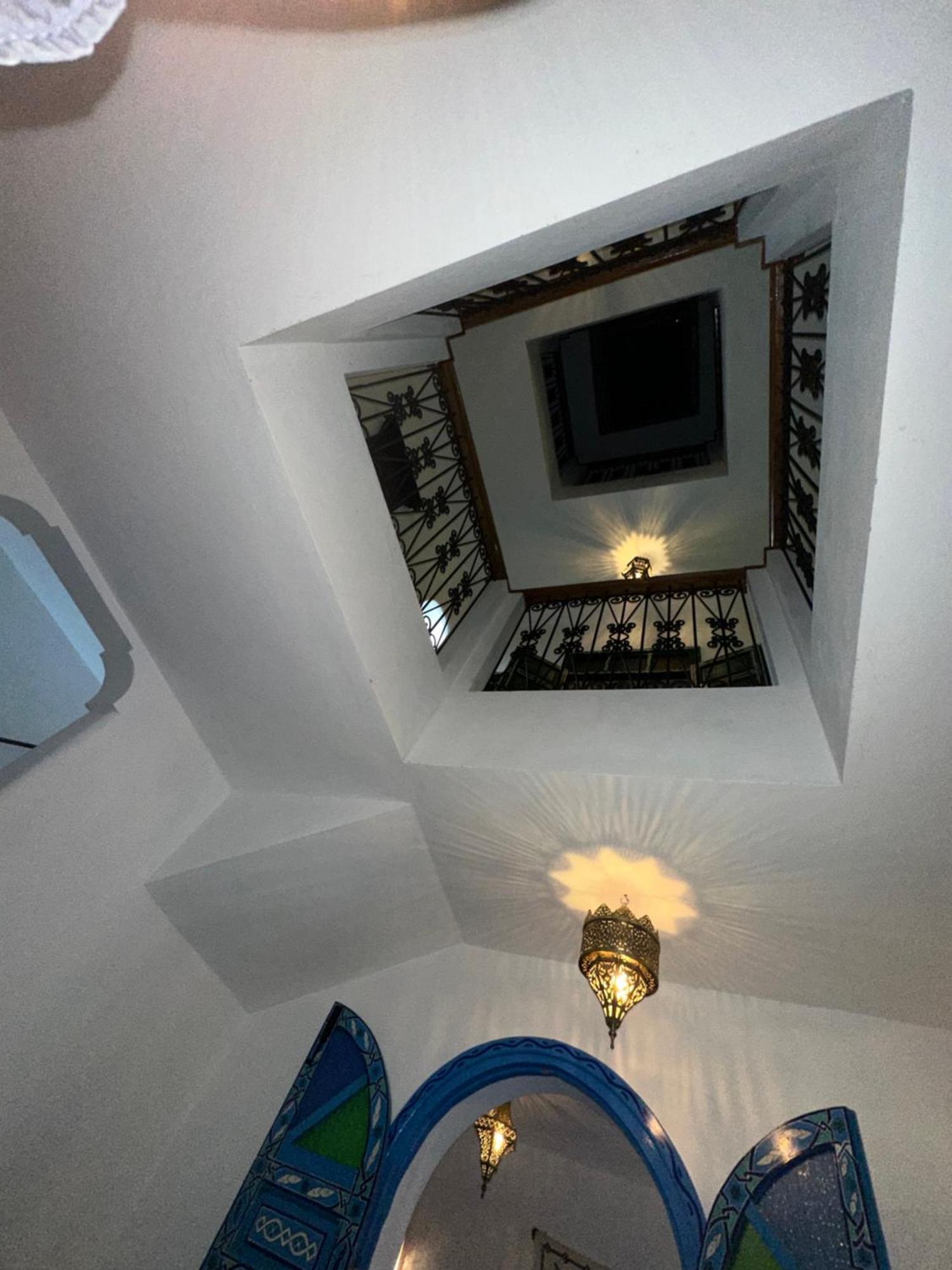 Dar Al Mansoura Riad Chefchaouen Luaran gambar