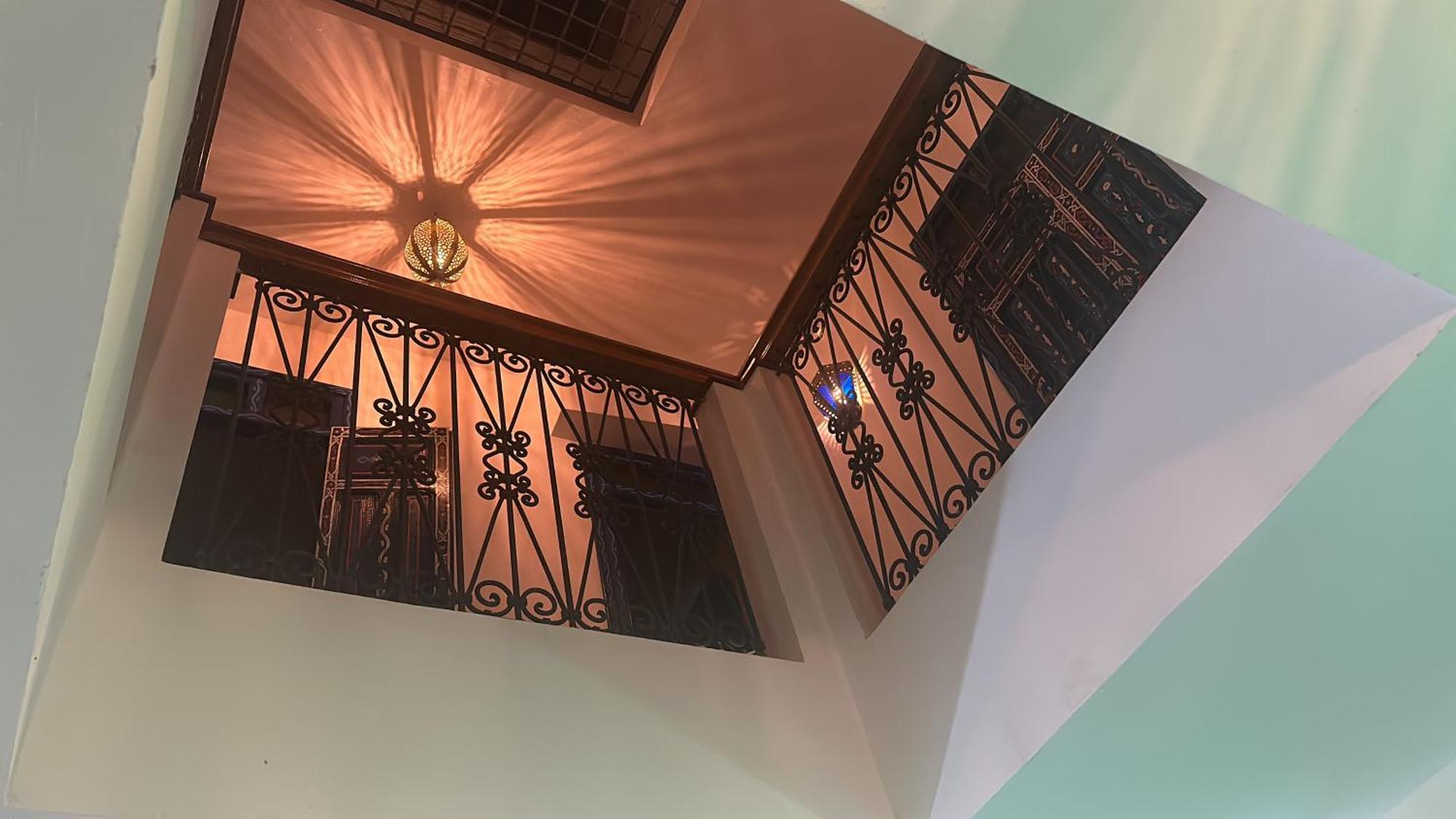 Dar Al Mansoura Riad Chefchaouen Luaran gambar